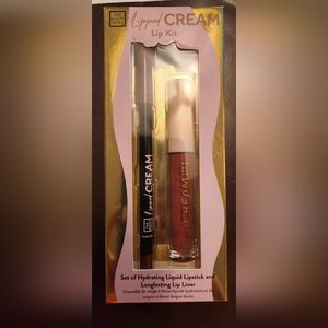 Liquid lipstick